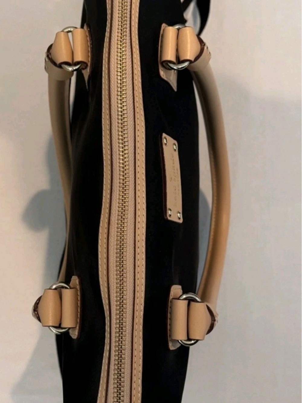 Kate Spade Kennedy Nylon Black 16” Laptop Shoulder Bag Black Tan Leather Handles - Picture 3 of 7